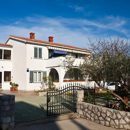 Justic Apartamento Krk Town
